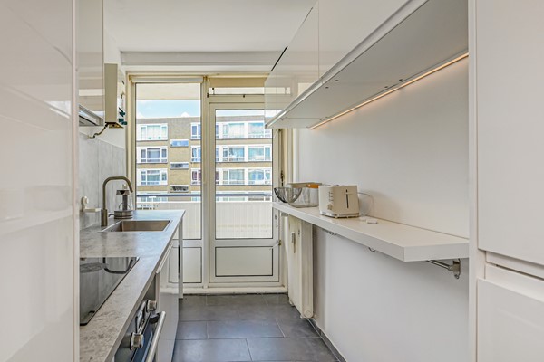 Medium property photo - Saffierhorst 186, 2592 GN Den Haag